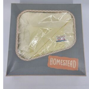 Vintage Homestead Baby Blanket Yellow‎ Quilted Satin Trim Estron Tricot NOS New